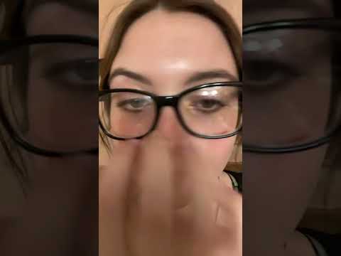 lil glasses tapping at work :)