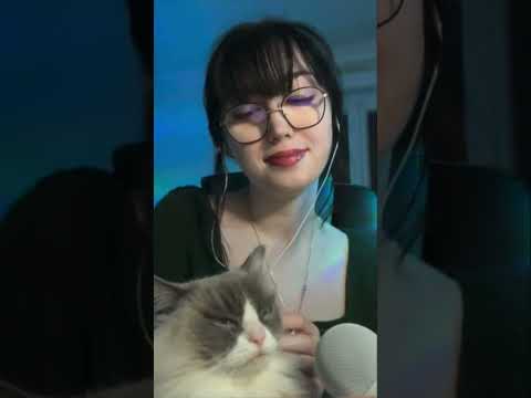 une vidéo ASMR avec une STAR