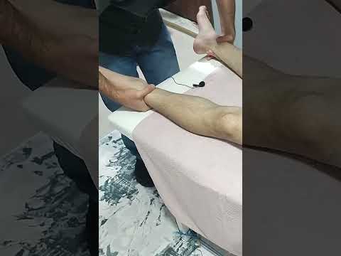 POST-SPORTS RELAXATION THERAPY FOR FORE LEGS AND FEET #satisfying #relaxing #asmr #shorts #massage