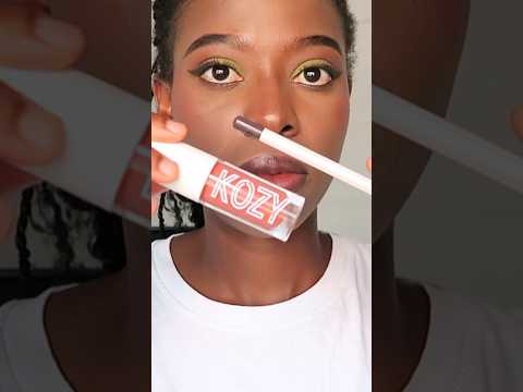 This Lip Combo is all you need #lipgloss #makeup #shorts #beauty