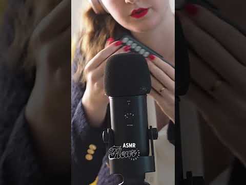 ASMR | TAPPING ON CALCULATOR