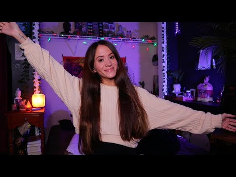 ASMR / My Room Tour (close up whispering)