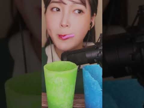 ASMR 물컵을 처음 먹어 본 사람 먹방 #shorts