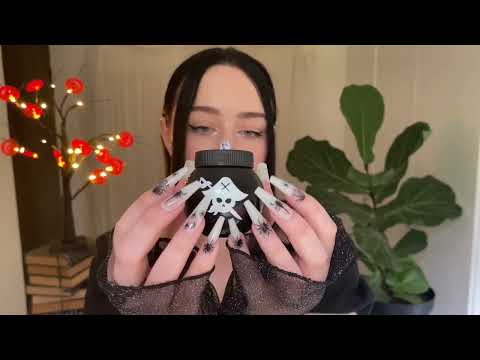 *one minute asmr* fast not aggressive tapping (no talking)