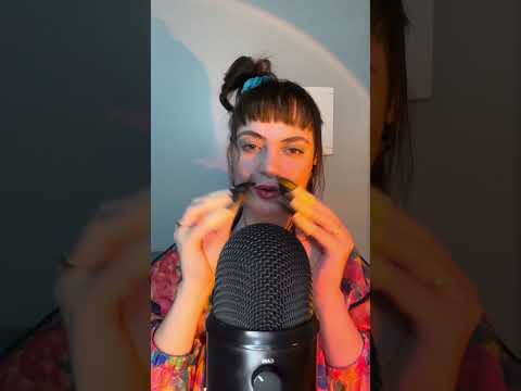 Asmr tapping long nails #asmr #relax #visualtingle #asmrcaseirinho