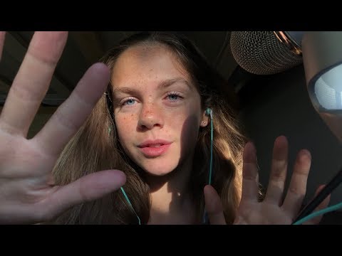 ASMR Visual Triggers (Face Stippling & Hand Movements)