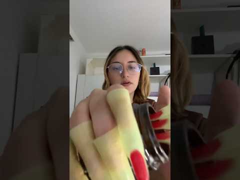 ASMR Tapping con garras falsas