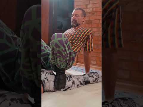 Original chiropractic adjustment and stretching for Anna #chiropractor