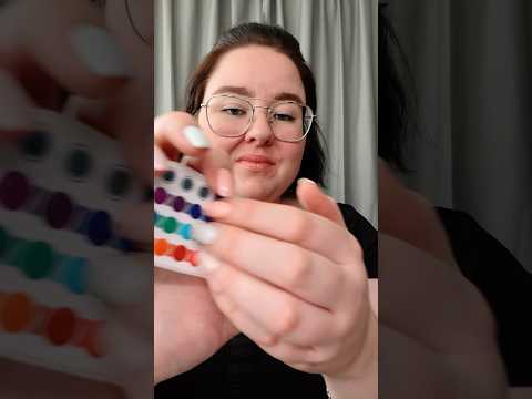 #randomasmr #asmr #relax #tingles #josefinasmr #asmrshorts #tapping #crinklecrinkle #sleep
