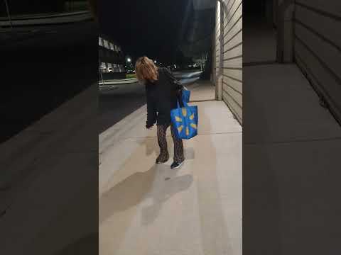 HOMELESS #subscribers #walkingaround #america #challenges #midnight #shortvideo #ofwusa
