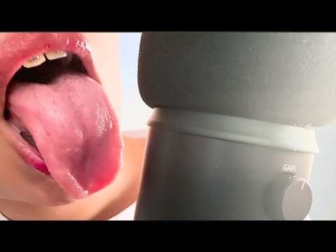 ASMR ESPAÑOL // LENS LICKING INTENS0 + SUSURROS + CERCA DE LA CAMARA.