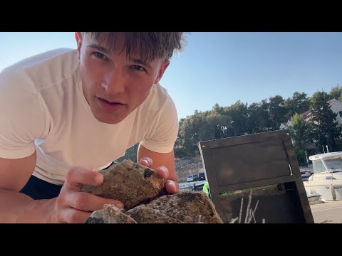 asmr chill walk croatia +tapping (lofi&uncut)