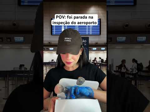 POV: foi parada na inspeção do aeroporto #asmr #humor #shorts
