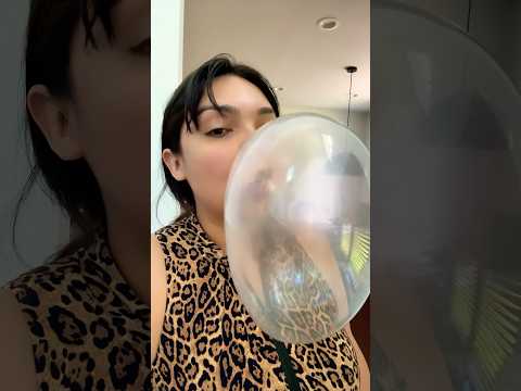 BUBBLE GUM ASMR | blowing HUGE bubble gum popping sounds #asmr #bubblegum
