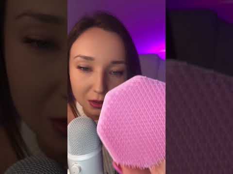 Cleaning your face ✨ #asmr #relax #tingles #sleep #facecleaning