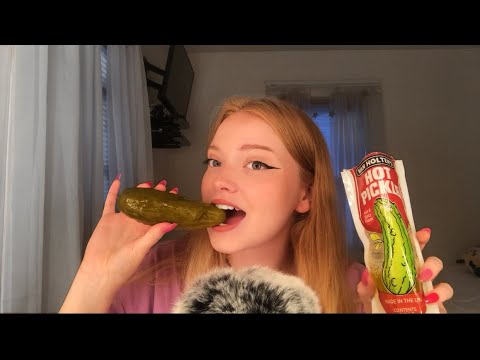 ASMR ~ EATING A BIG A** HOT PICKLE (CRUNCHY EATING SOUNDS)