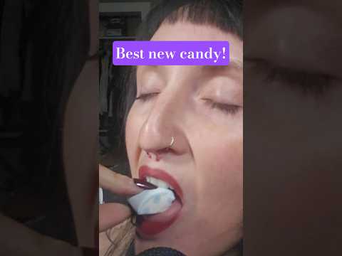 WHY ARE THESE SO GOOD? #asmr #asmrfood #asmrcandies #sourcandies