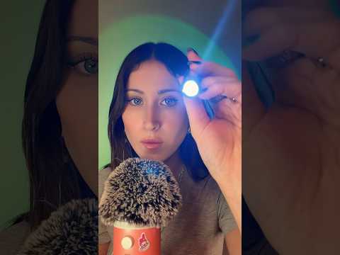 ASMR light triggers | follow my instructions 💡 #asmr #asmrlighttriggers #asmrshorts