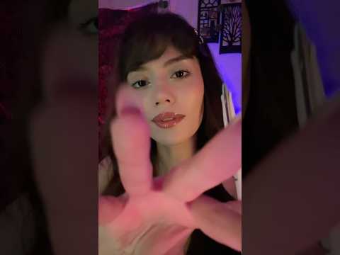 Agiz sesi sevmeyenler kaydirsin lutfen 🤗 #asmr #asmrshorts #asmrmouthsounds #asmrmouthsound