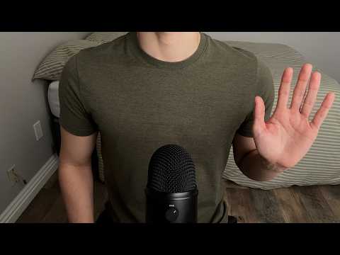 ASMR | Repeating my intro (Whispers and soft spoken)