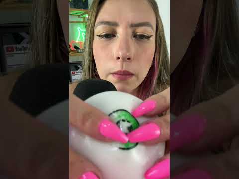 Cuidando do seu olho com muita delicadeza 🤣 #asmr ✌🏻