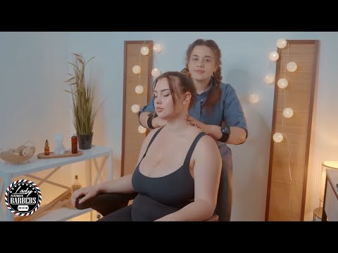 Luxury ASMR Head Massage by Barber Lady Elle for Curvy Girls