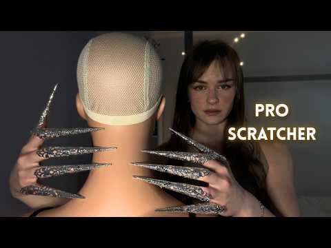 tiktokker scratches your back [asmr]