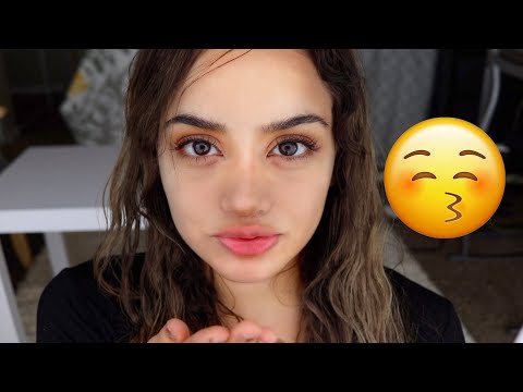 ASMR Blowing You Kisses No Talking