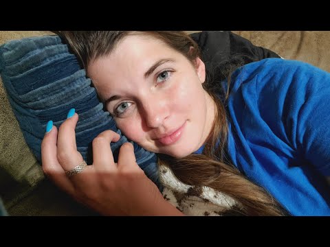 ASMR Scratching (TV background noise)