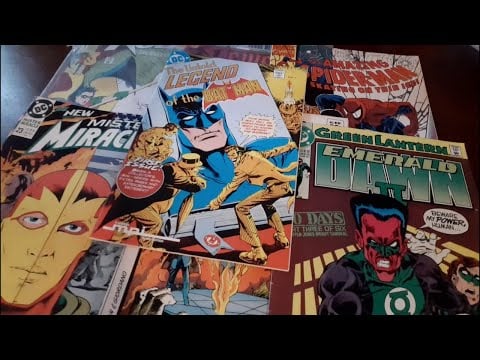 [ASMR] Flipping Through DC Comics 🦇💭