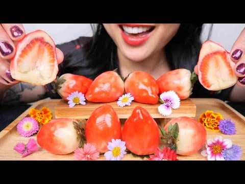 STRAWBERRY LUK CHUP THAI DESSERT (ASMR EATING SOUNDS) NO TALKING | SAS-ASMR