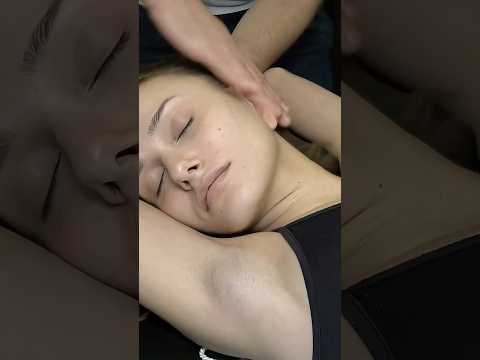 Chest, Foot & Body Massage And Cracks For Lady #asmr #shorts #stressrelief #femalemassage #sleepwell