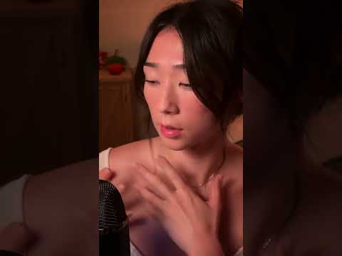 some collarbone tapping for you 🥰 #asmr #relax #triggersforsleep #sleepaid #tingles #relaxing
