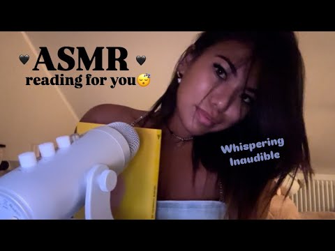 ASMR | Reading you an Italian story in a gentle voice📖😴 (soft spoken, inaudible, slime on mic)