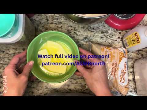 Exclusive Sneak Peak: Baking Cookies!