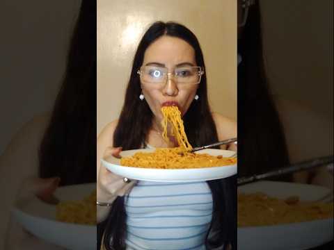 EATING SPICY NOODLES #viral #mukbang #food #shortsfeed #everyone #tiktok #eatingshow #noodles #asmr
