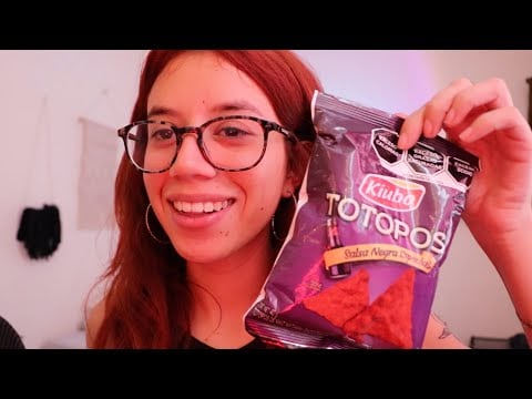 ASMR con totopos SALSA NEGRA *sonidos comiendo* 👄