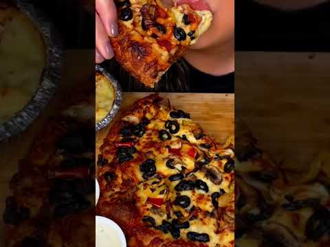 Domino’s Pizza Loaded With Toppings! #asmreating  #shortsasmr #explore