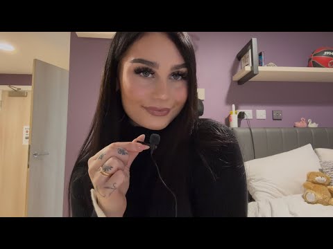 ASMR| Get to know me Q+A  🙈 (Clicky Whisper ramble)