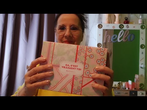 Asmr Français, " M'y Little box " mai 2023, mon code de parrainage dans la description.