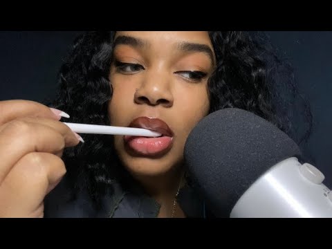 ASMR | Nom Nom Mouth Sounds 🖤 | brieasmr