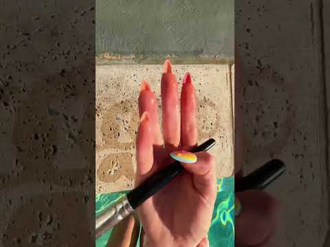 guess the logo i’m drawing / asmr at the pool #asmr #lofiasmr #poolasmr #relaxing #asmrgames