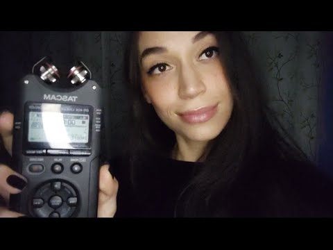 ASMR Mouth sounds no tascam + hands movements