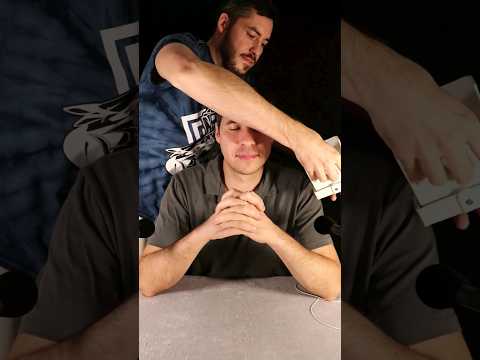 ASMR j'endors mon frère jumeau #asmr #frère #jumeaux #asmrtapping