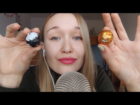 ASMR Halloween Candy Sounds (BINAURAL)🍬🎃👻