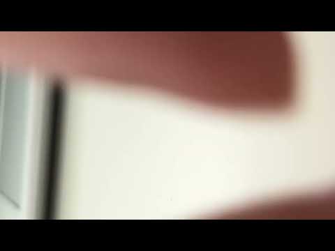 ASMR | [Tilt you phone/resize screen please] Scratching and tapping camera (no talking)