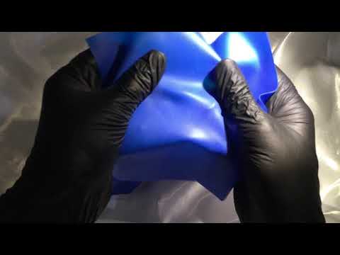 LATEX GLOVES 💪💦 PLAYING WITH RESISTANCE BAND 💙 LATEX💢 RUBBER [[ASMR]]