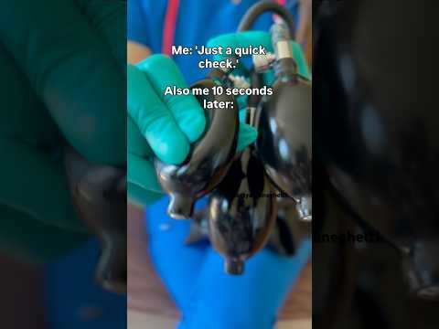A quick check before your exam starts #nurse #latexgloves #mask