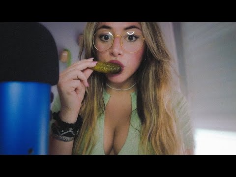 ASMR Eating suuper Crunchy Pickles (no talking)