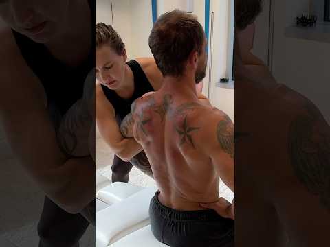 Muscles & Cracks - Licensed to Align - Spinal OPS 2.0 - how the Pros do it #chiropractor  #relax